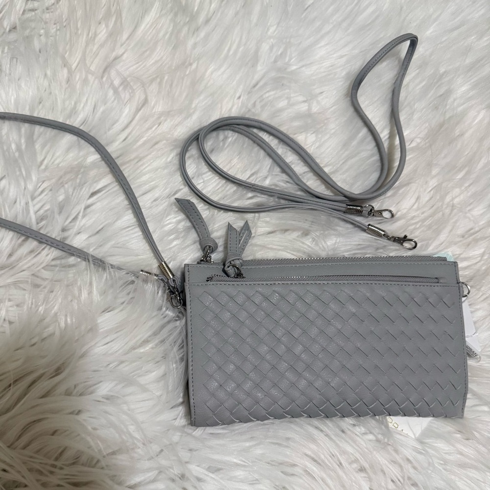 Urban Expressions Elle Woven Clutch-light gray and NWT